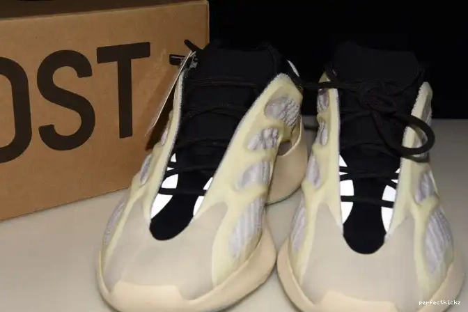 Boost 700 Yeezy FW4980 V3 Azael Adidas 0630